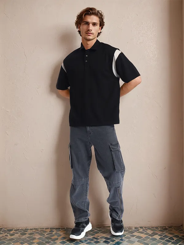 Highlander Men Black Solid Polo Collar T-Shirt