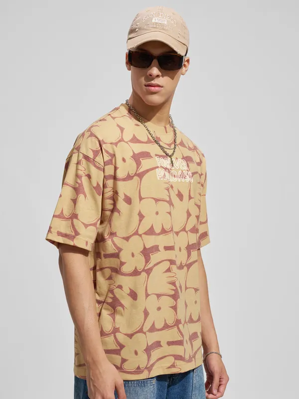 Highlander Men Brown Printed Round Neck Oversized Fit T-Shirt