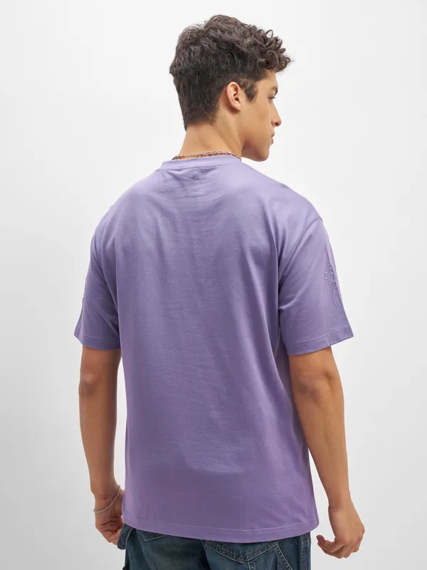 Highlander Men Purple Embroidered Round Neck T-Shirt