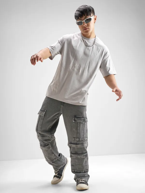 Men Embroidered Round Neck T-Shirt