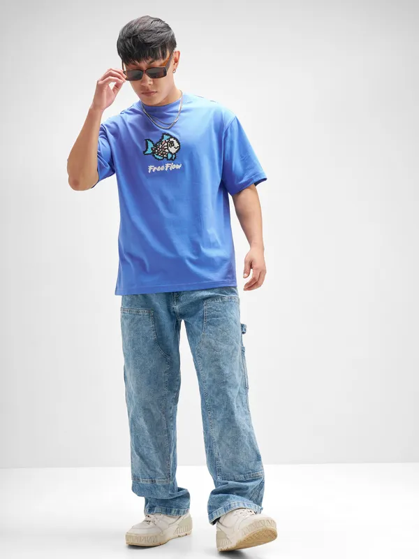 Highlander Men Blue Embroidered Round Neck T-Shirt