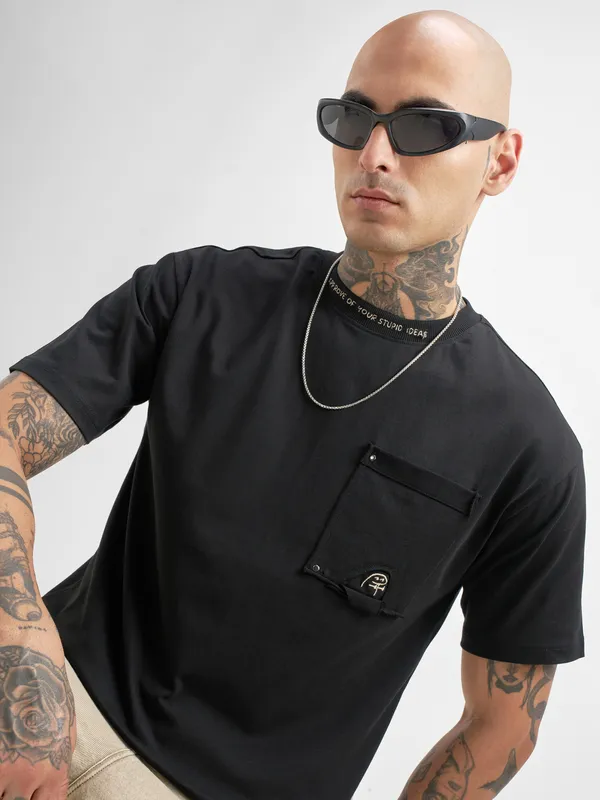 Men Embroidered Round Neck T-Shirt