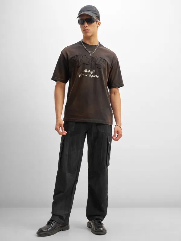 Men Applique Round Neck T-Shirt