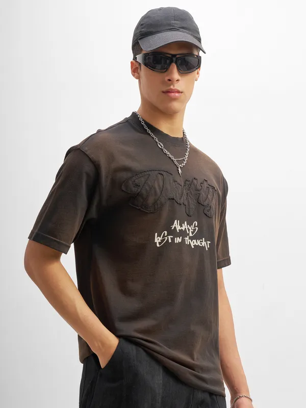 Men Applique Round Neck T-Shirt