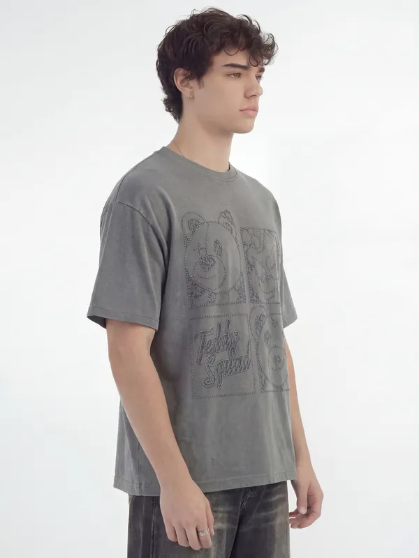 Highlander Men Grey Embroidered Round Neck T-Shirt