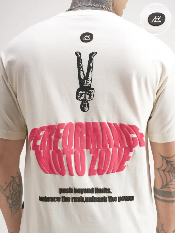 Highlander Men Off White Printed Round Neck T-Shirt