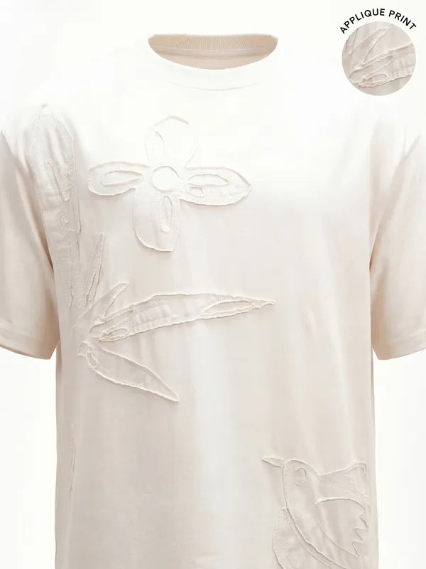 Highlander Men Cream Applique Round Neck T-Shirt