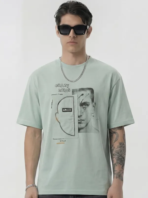 Highlander Men Green Applique Round Neck T-Shirt