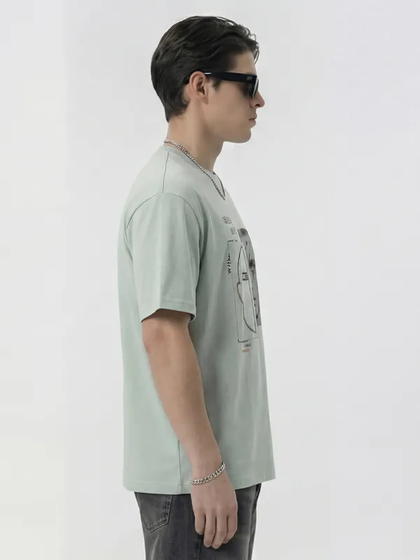 Highlander Men Green Applique Round Neck T-Shirt