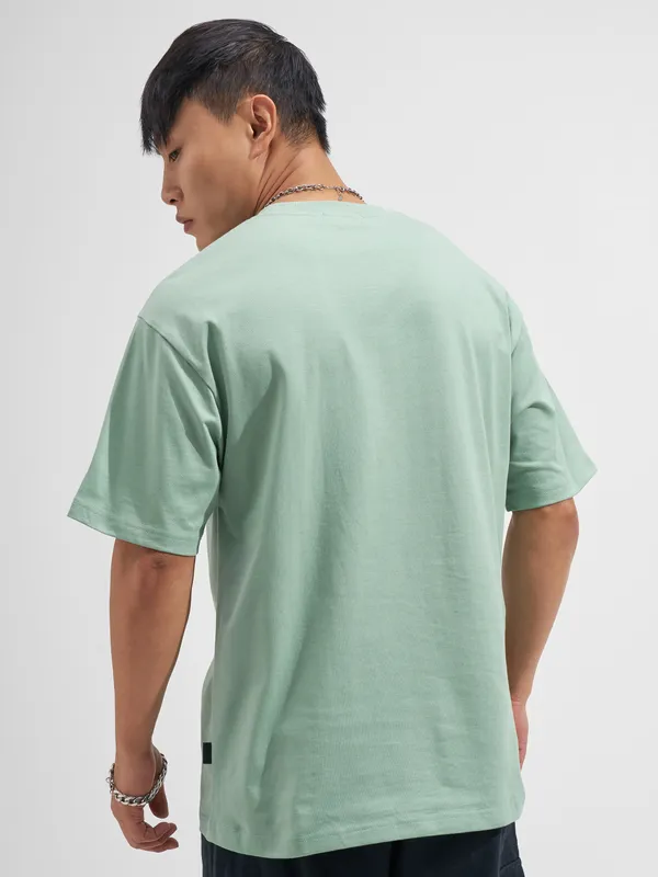 Highlander Men Green Applique Round Neck T-Shirt