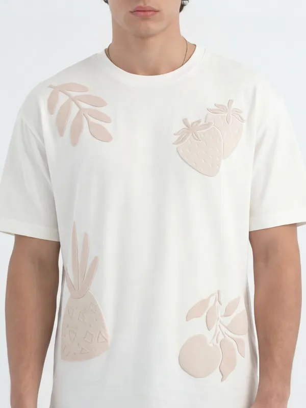 Highlander Men Off White Printed Round Neck T-Shirt