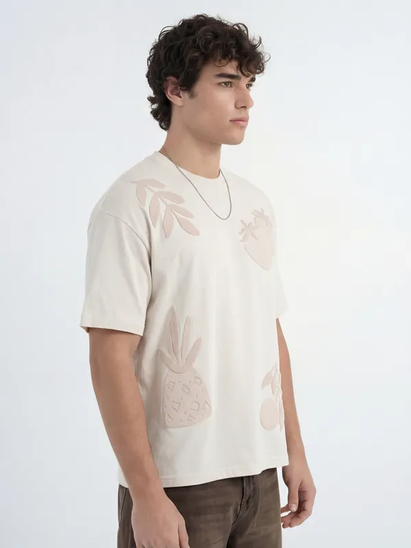 Highlander Men Off White Printed Round Neck T-Shirt