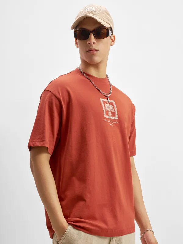 Men Printed Round Neck T-Shirt