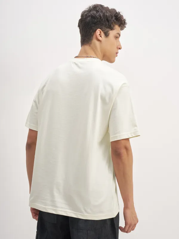 Highlander Men Off White Printed Round Neck T-Shirt