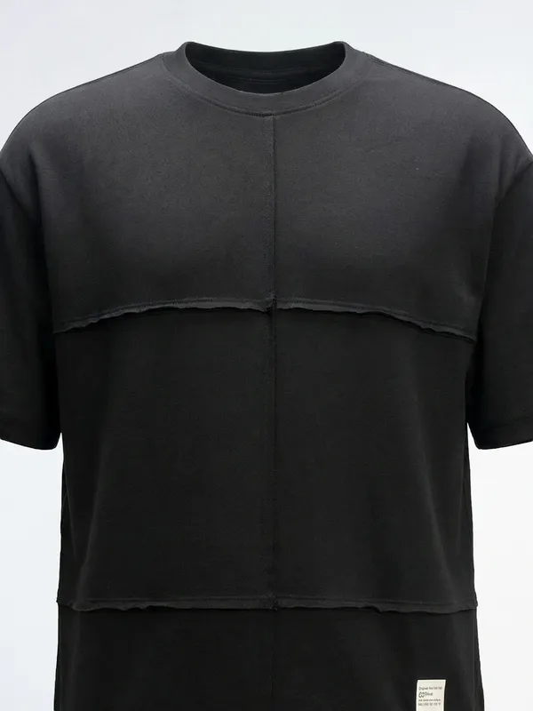 Highlander Men Black Solid Round Neck T-Shirt