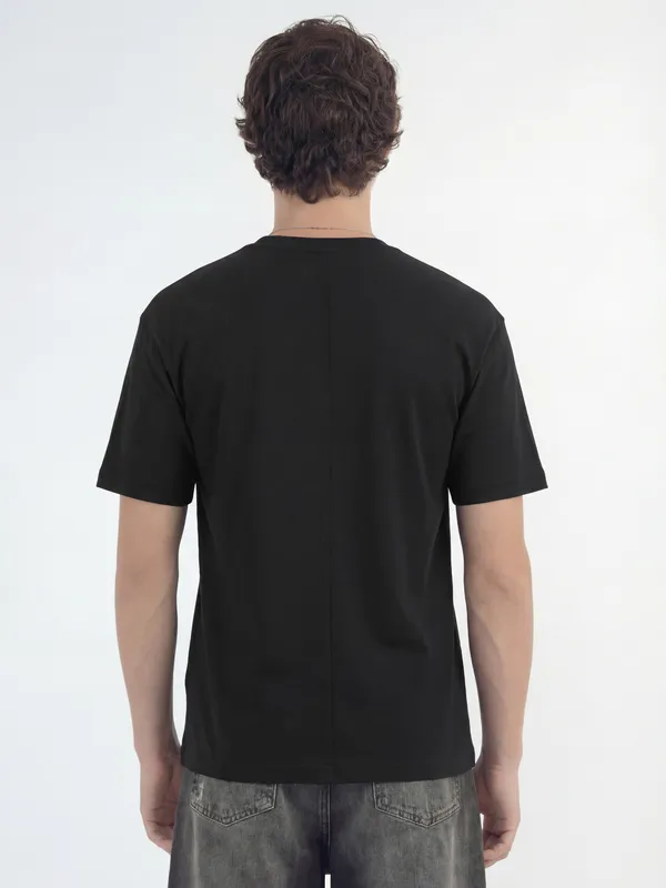 Highlander Men Black Solid Round Neck T-Shirt