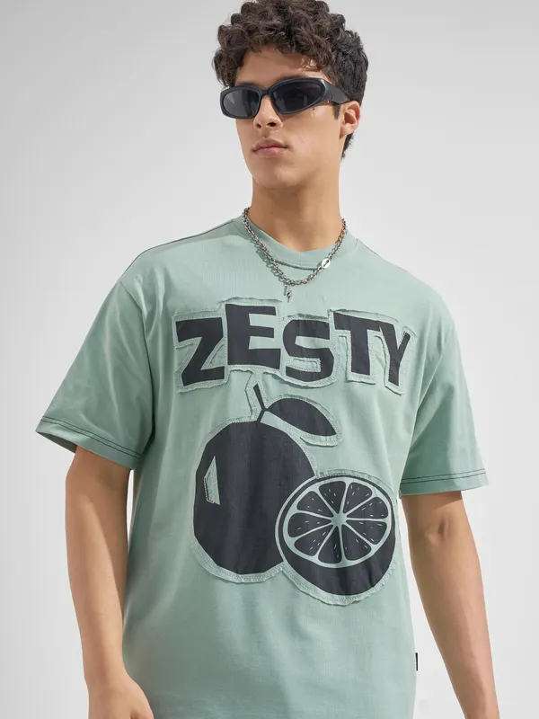 Highlander Men Green Applique Round Neck  T-Shirt