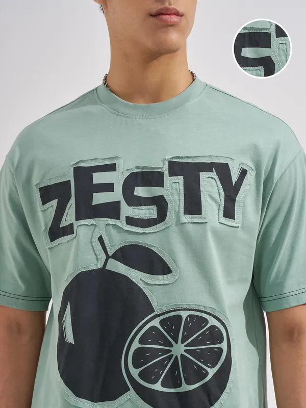 Highlander Men Green Applique Round Neck  T-Shirt