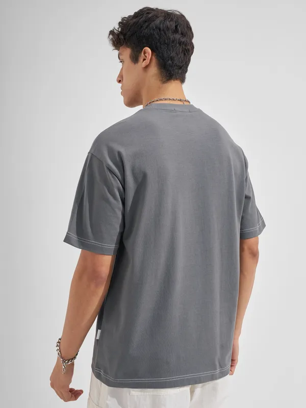 Men Applique Round Neck T-Shirt