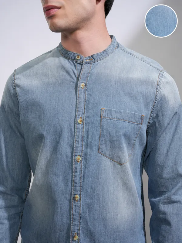  Highlander Men Blue Faded Slim Fit Casual Shirts