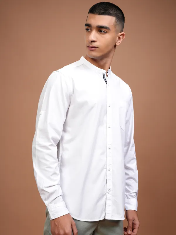 Men Slim Fit Casual Shirt