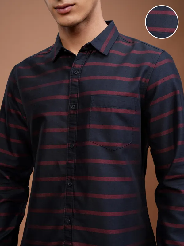  Highlander Men Navy Blue Striped Slim Fit Casual Shirts