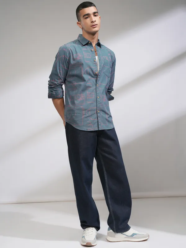  Highlander Men Blue Printed Slim Fit Casual Shirts