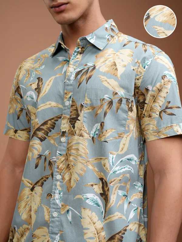 Men Slim Fit Casual Shirt