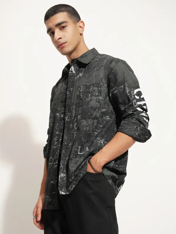 Men Relaxed Fit Casual Shirt