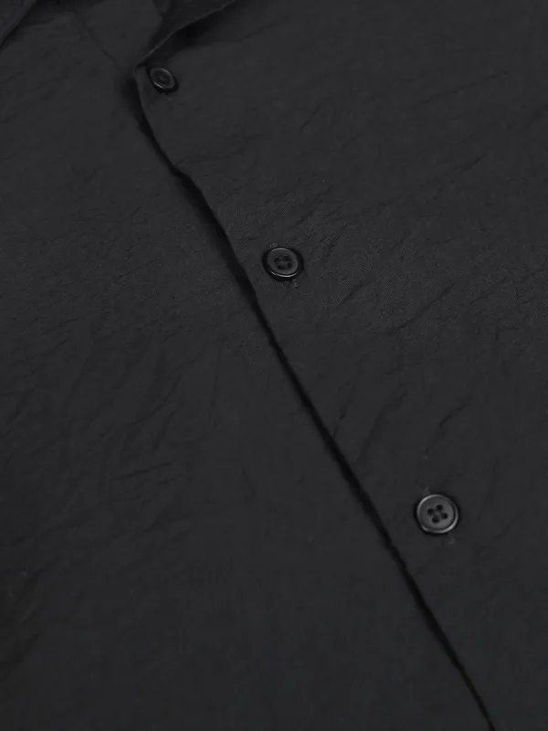 Highlander Men Black Solid Slim Fit Casual Shirt