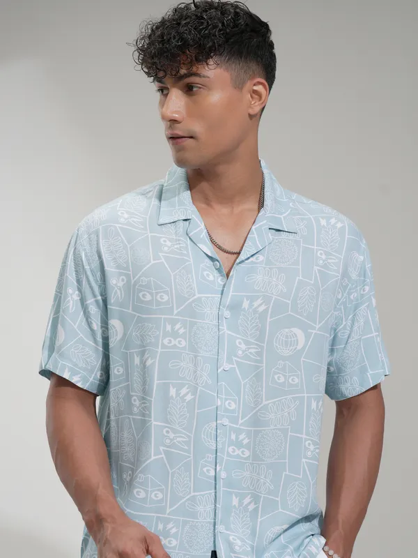Highlander Men Blue Printed Relaxed Fit Casual Shirt