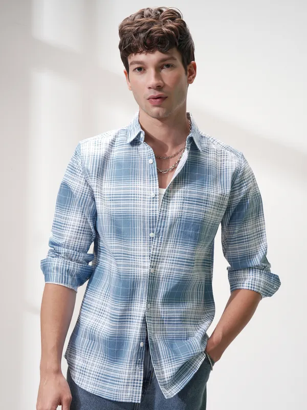 Highlander Men Blue Checked Regular Fit Casual Shirt