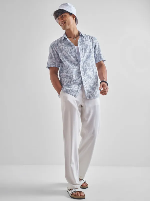 Men Relaxed Fit Casual Shirt