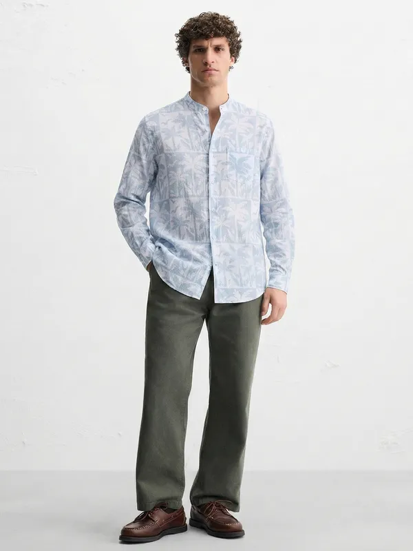 Highlander Men Blue Printed Regular Fit Casual Shirt