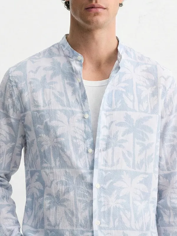 Highlander Men Blue Printed Regular Fit Casual Shirt