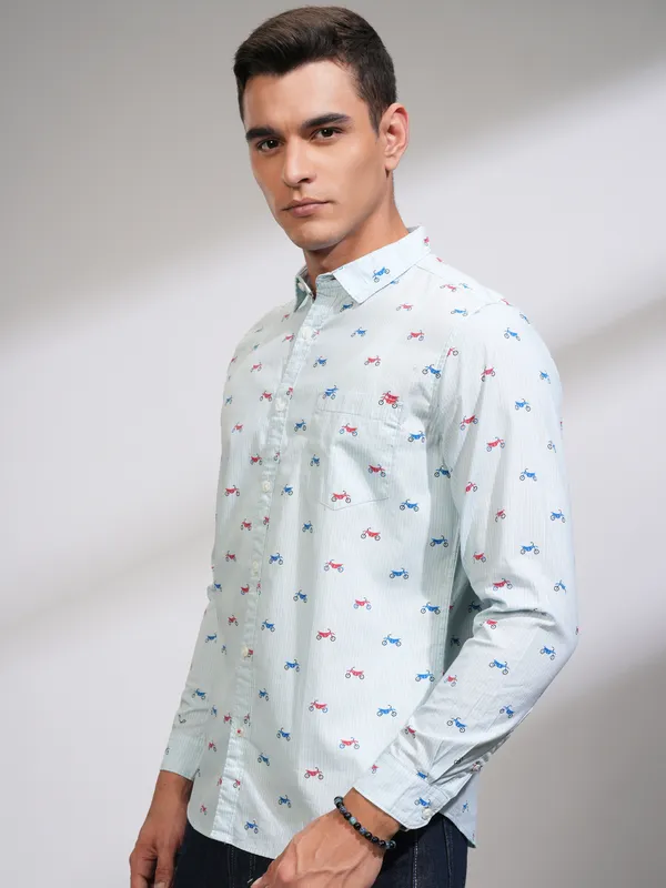 Highlander Men Blue Printed Slim Fit Casual Shirt