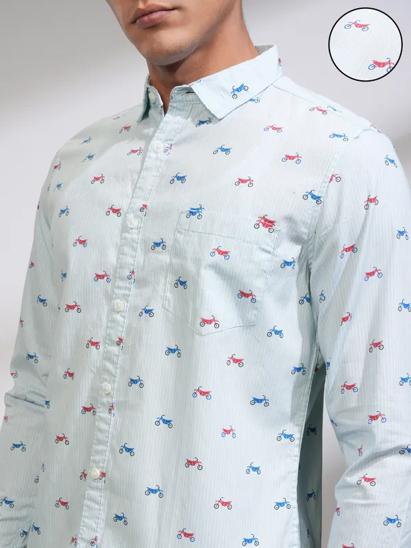 Highlander Men Blue Printed Slim Fit Casual Shirt