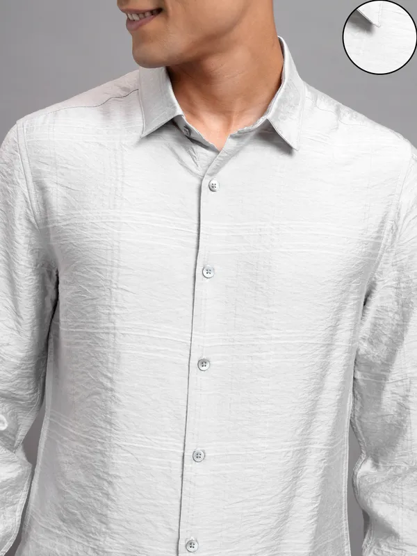 Highlander Men Grey Self Design Slim Fit Casual Shirt