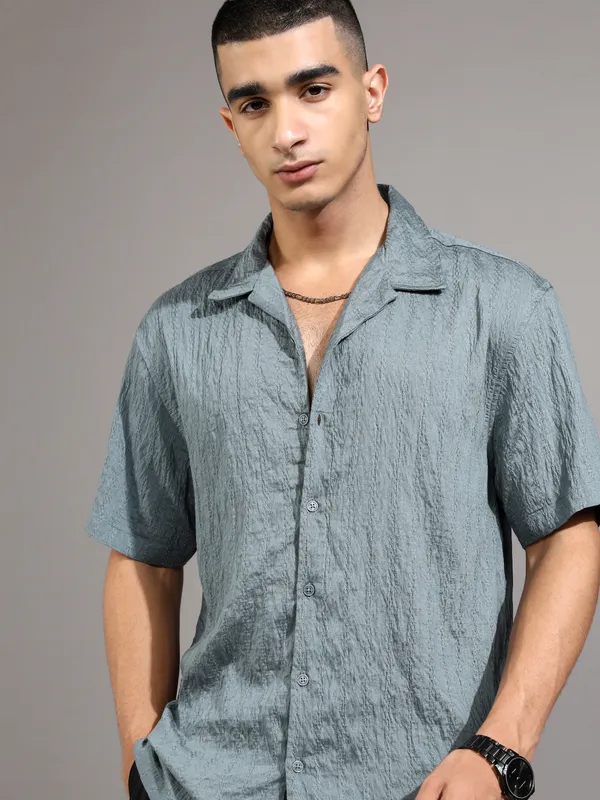 Highlander Men Blue Self Design Relaxed Fit Casual Shirt