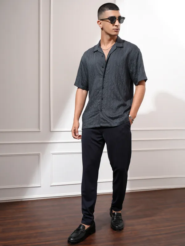 Highlander Men Blue Self Design Relaxed Fit Casual Shirt