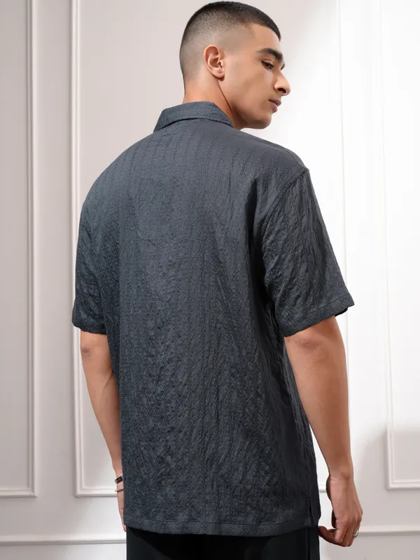 Highlander Men Blue Self Design Relaxed Fit Casual Shirt