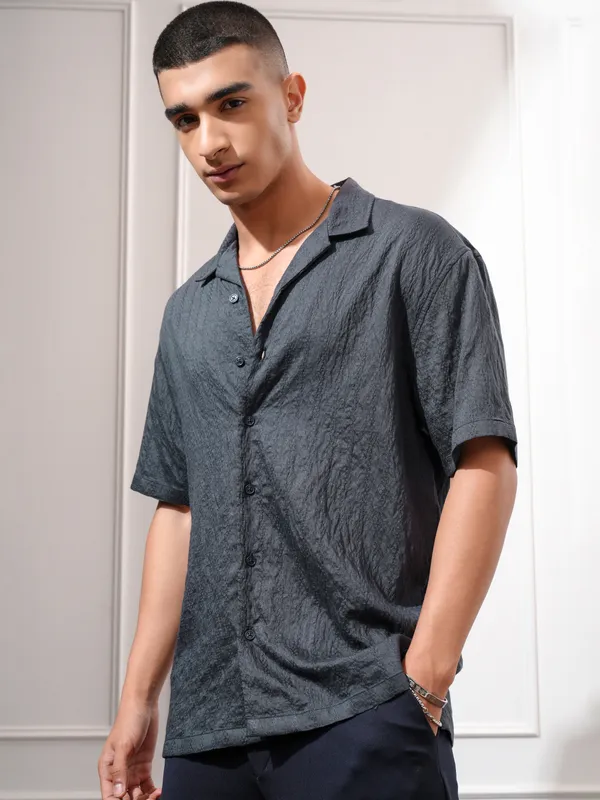 Highlander Men Blue Self Design Relaxed Fit Casual Shirt