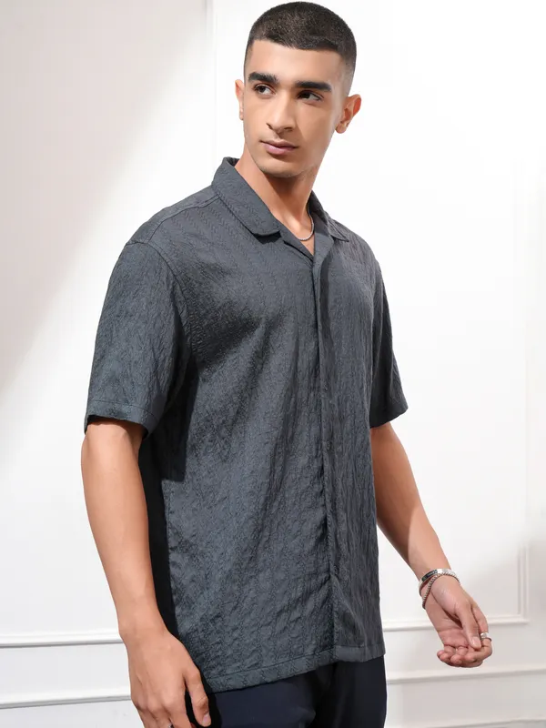 Highlander Men Blue Self Design Relaxed Fit Casual Shirt