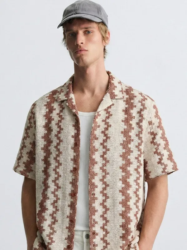 Highlander Men Beige Self Design Relaxed Fit Casual Shirt