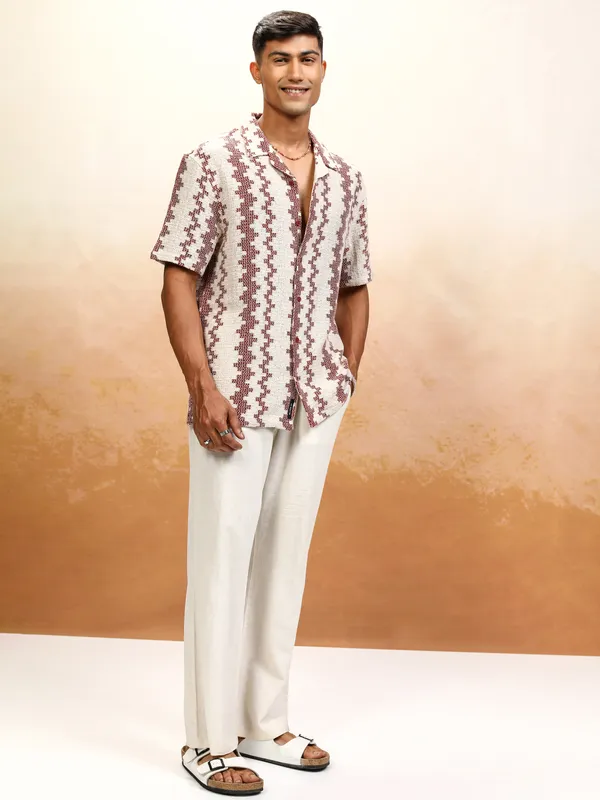 Highlander Men Beige Self Design Relaxed Fit Casual Shirt