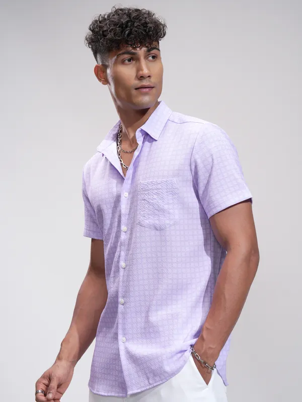 Highlander Men Lavender Checked Regular Fit Casual Shirt