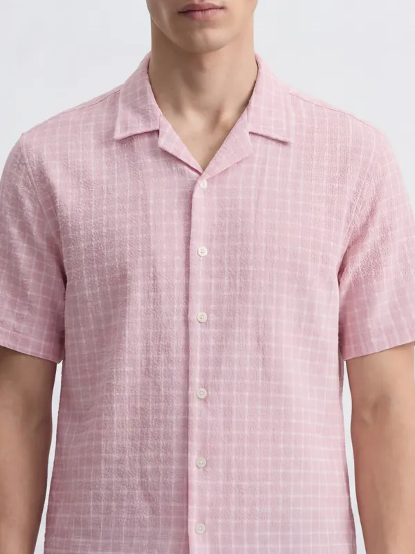 Highlander Men Pink Checked Relaxed Fit Casual Shirt