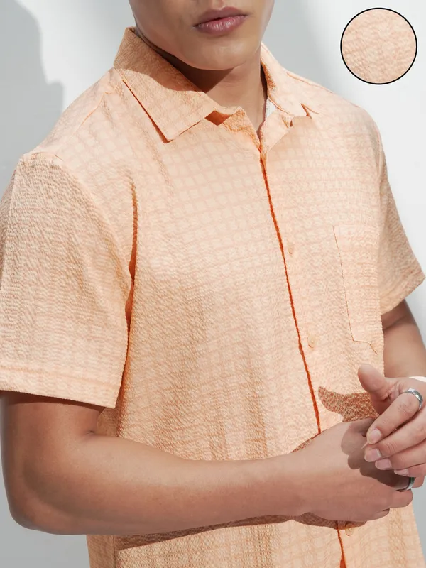 Highlander Men Orange Checked Regular Fit Casual Shirt