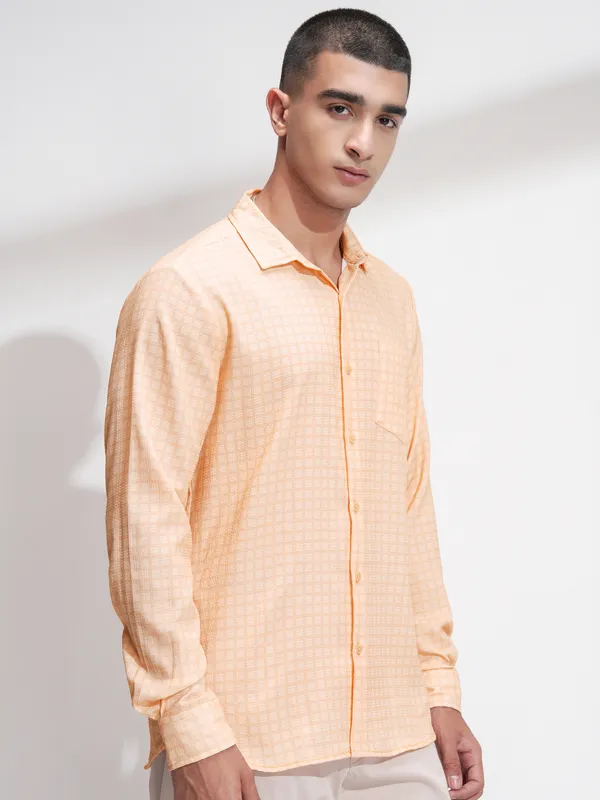 Highlander Men Orange Checked Regular Fit Casual Shirt