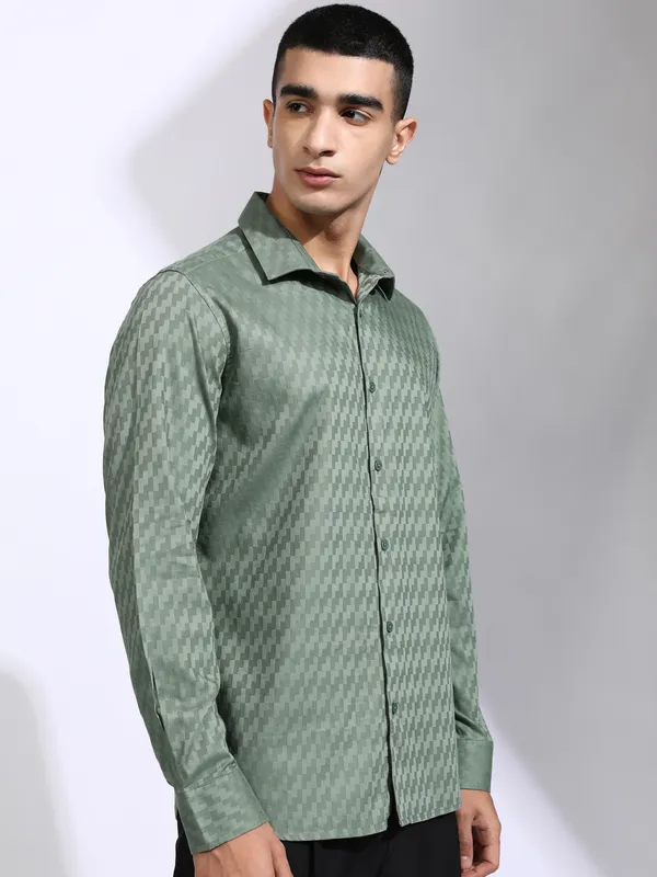 Highlander Men Green Self Design Slim Fit Casual Shirt